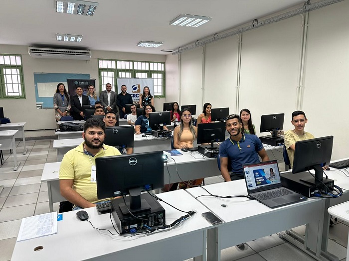 Faculdade Estácio Teresina recebe projeto Declare Certo – CRC-PI