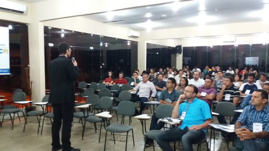 CRC Itinerante promove bate-papo e ciclo de palestra com profissionais e estudantes da área contábil em Picos